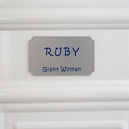 Appartement Giant Woman à Tsoútsouros Extérieur photo